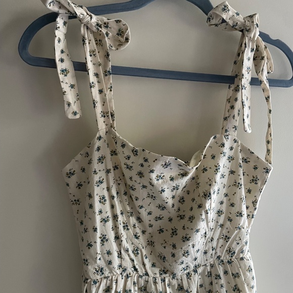 Neuflora Henrietta Dress - Picture 3 of 7